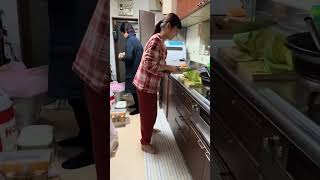 How to cut cabbage