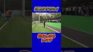 涙が止まらないカイ…その背中を支えたのはレオザだった